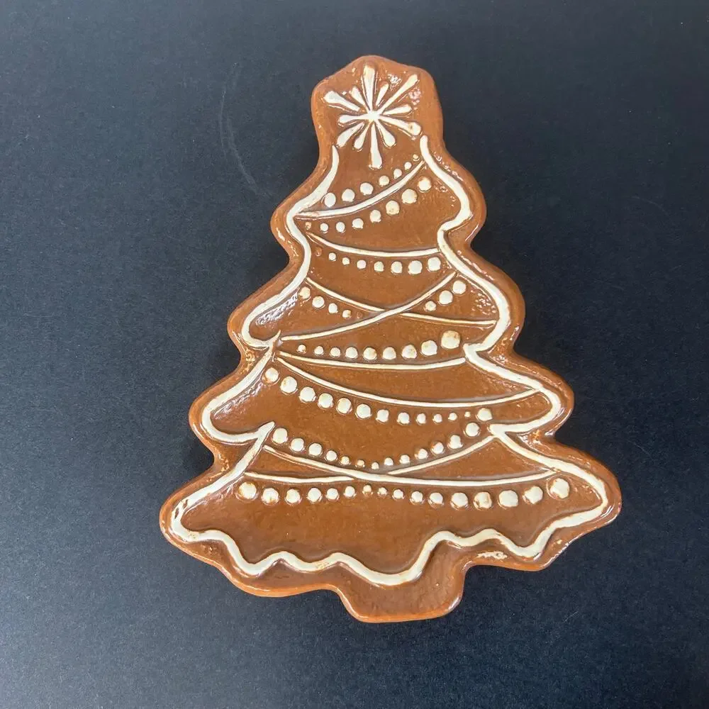 Pottery Barn Gingerbread Christmas Holiday Tree Platter 12 in. NEW Serving Plate
